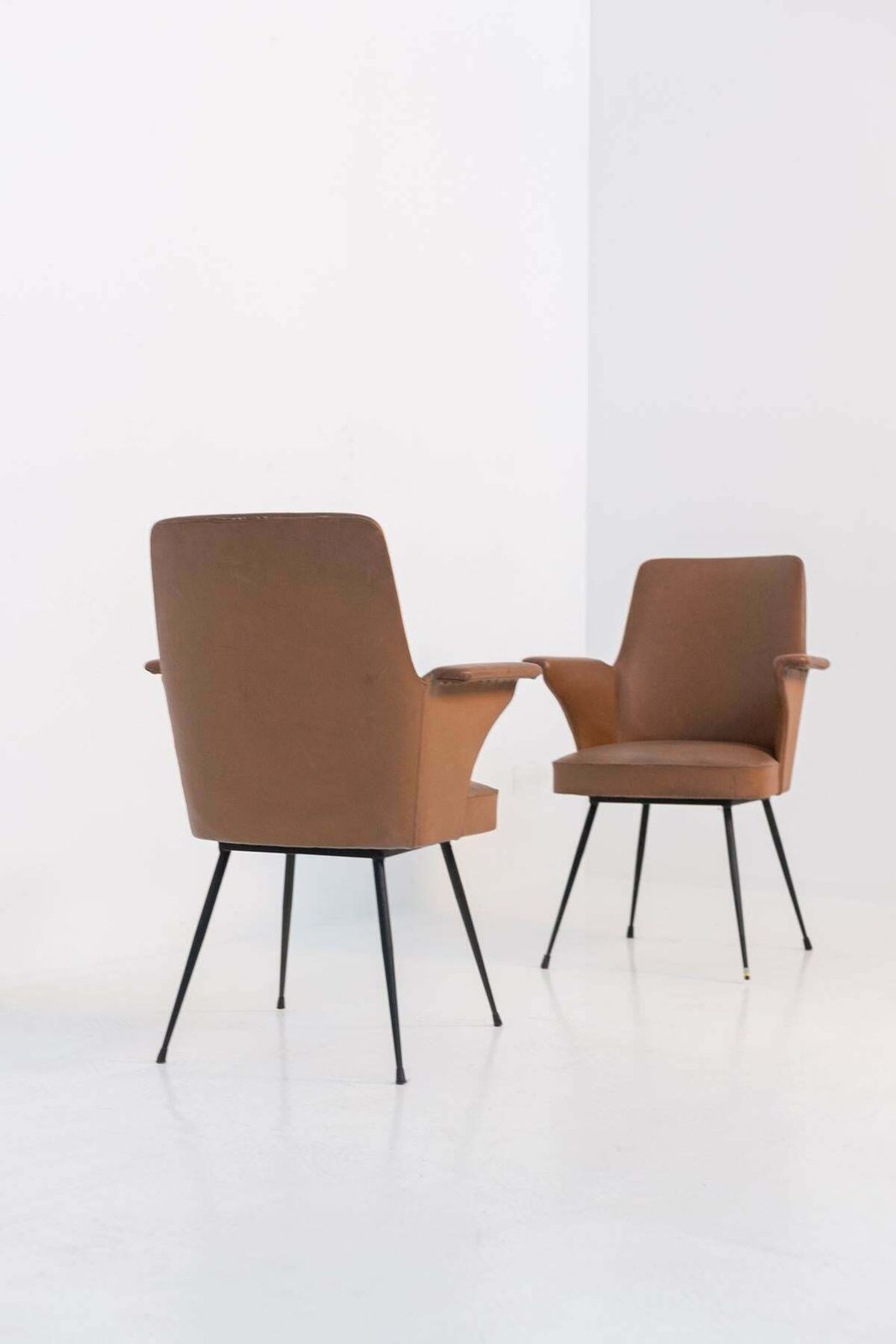 Pair Of Vintage Chairs In Leather By Nino Zoncada 1950 photo 653.0