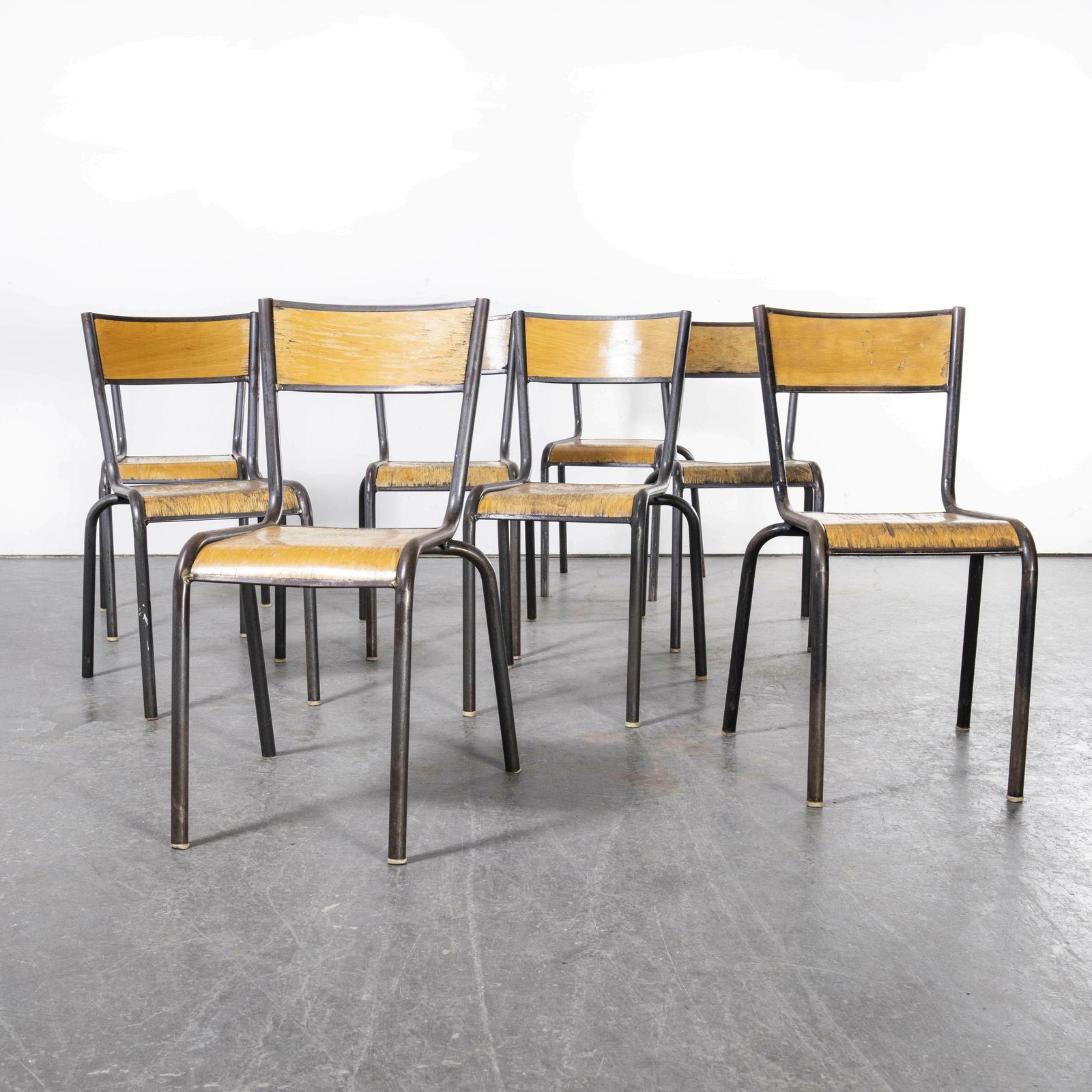 1960’s French Mullca Stacking Chair 510 – Graphite Frame – Set Of Eight