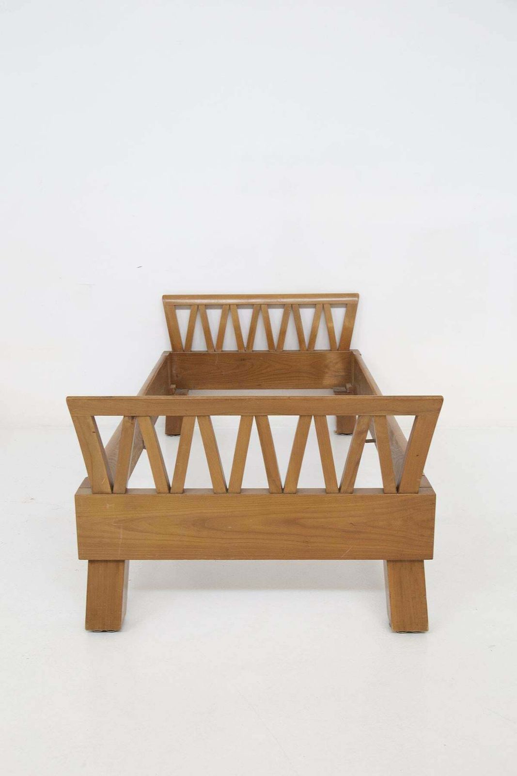 Ugo Carrà Mid Century Single Bed And Chair photo vinterior