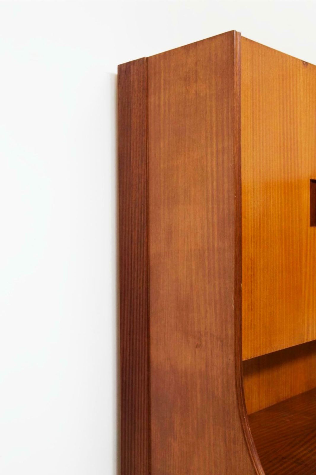 Gio Ponti Superb Wooden Lounge Cabinet ''Attr.'' photo vinterior