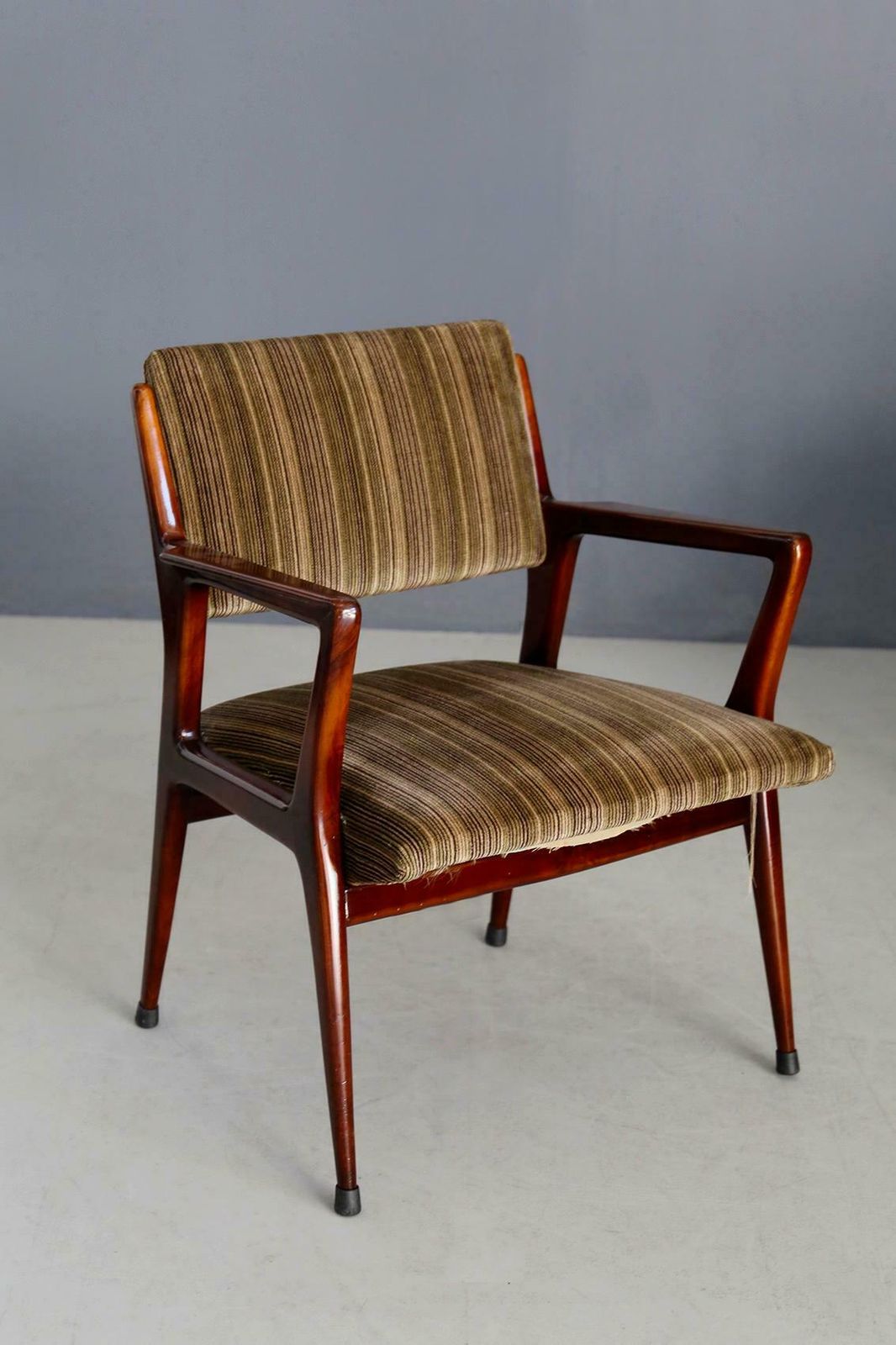 Italian Armchair Pair Attributed To Gio Ponti In Original Velvet photo Furniture