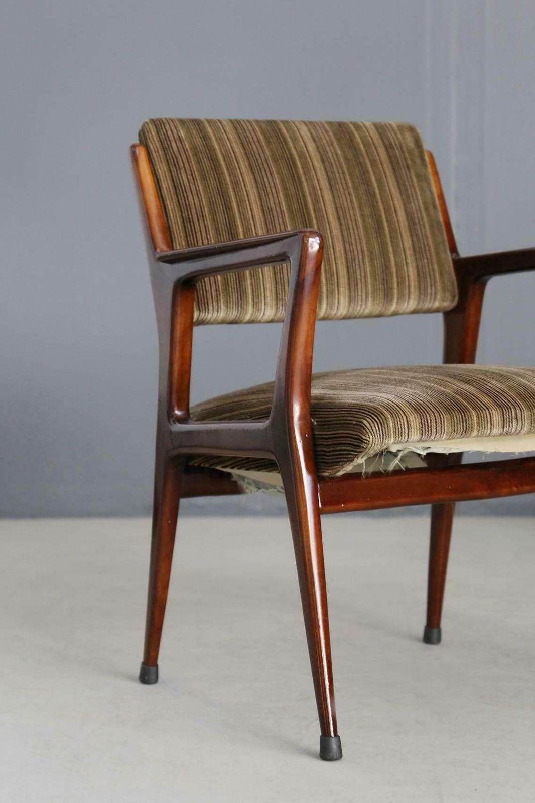 Italian Armchair Pair Attributed To Gio Ponti In Original Velvet photo 2714.0