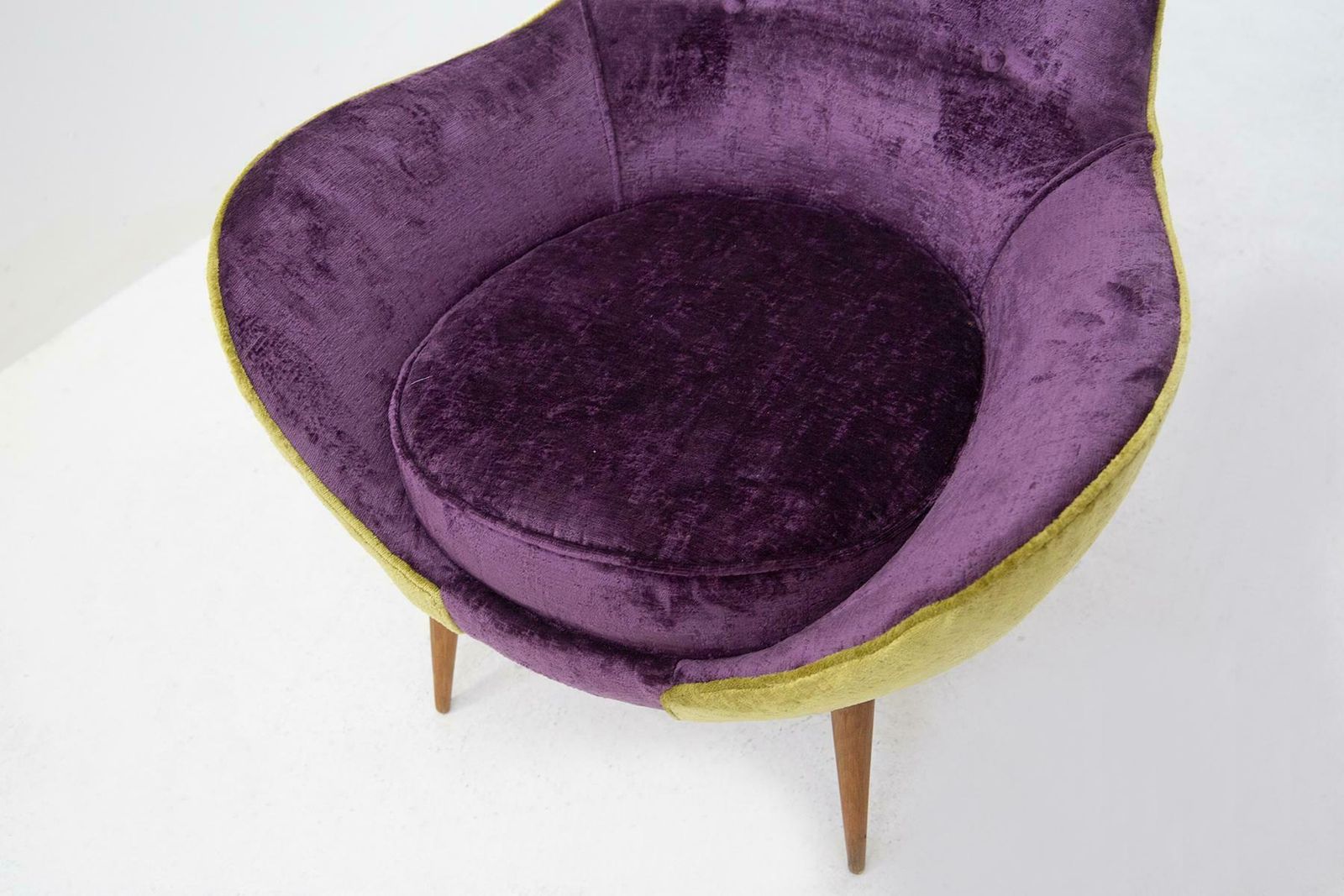 photo furniture Small Vintage Wooden Armchairs In Velvet Purple And Green With Pouffe
