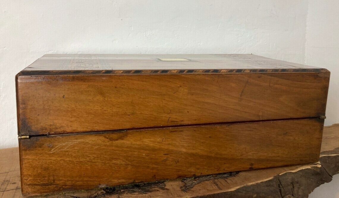 photo furniture Beautiful Antique Victorian 19th Century 1800’s Writing Slope Chest Box Marquetry Walnut Stunning