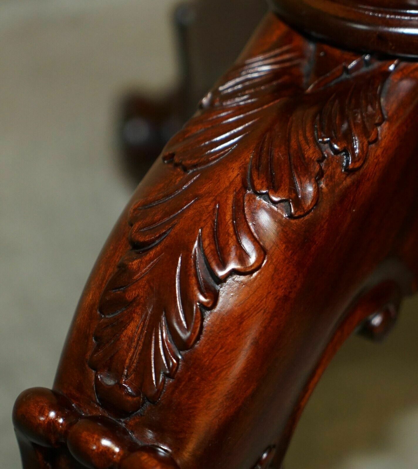 photo buy Pair Of Antique Thomas Chippendale Hand Carved Jardiniere Plant Stands Pedestals