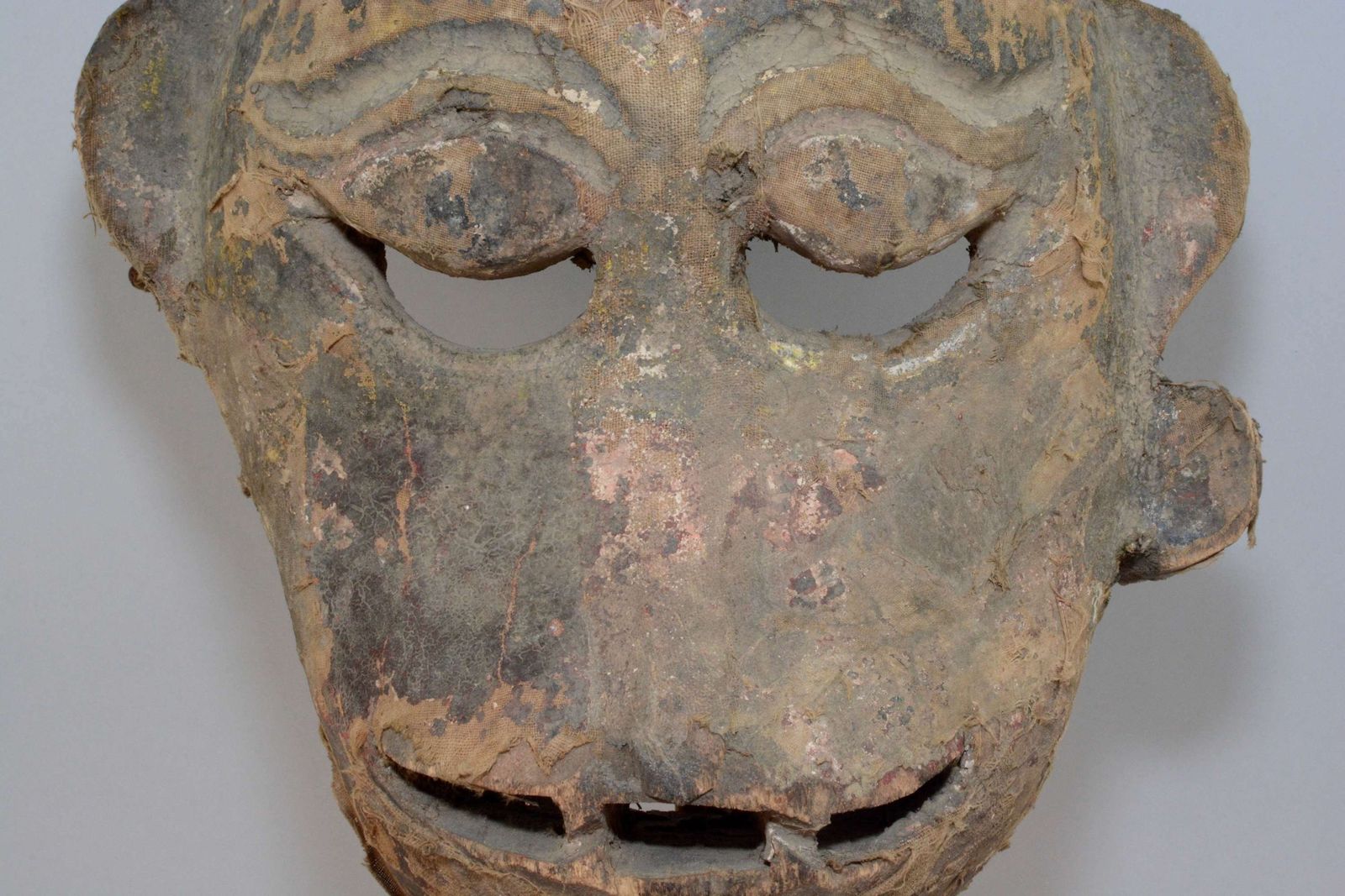 A Superb Antique Temple/Festival Mask Of Hanuman The Monkey God. photo vinterior