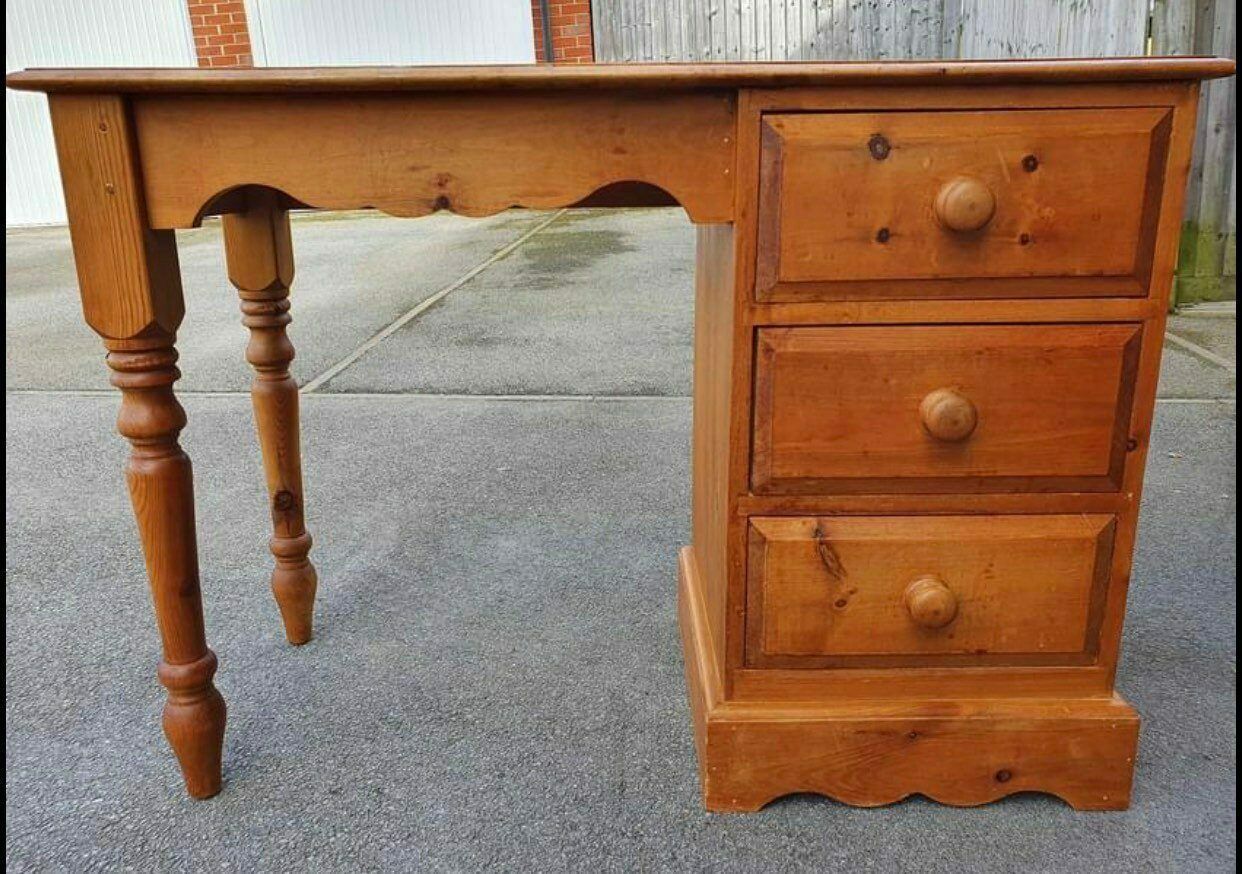 Dressing Table Painted Bespoke Moroccan Geometric Gold Leaf Bee Elephant Handles Stencilled photo Furniture