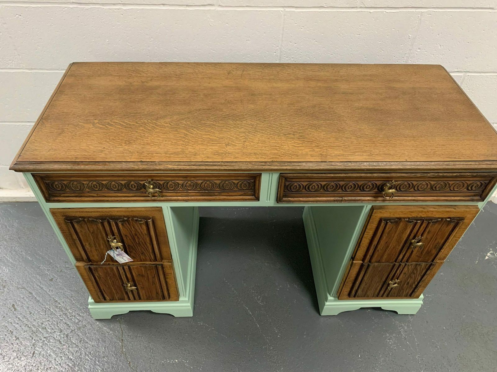 Vintage Dressing Table Painted Bespoke Old Charm Linenfold Stag Minstrel Handles Stencilled photo Furniture