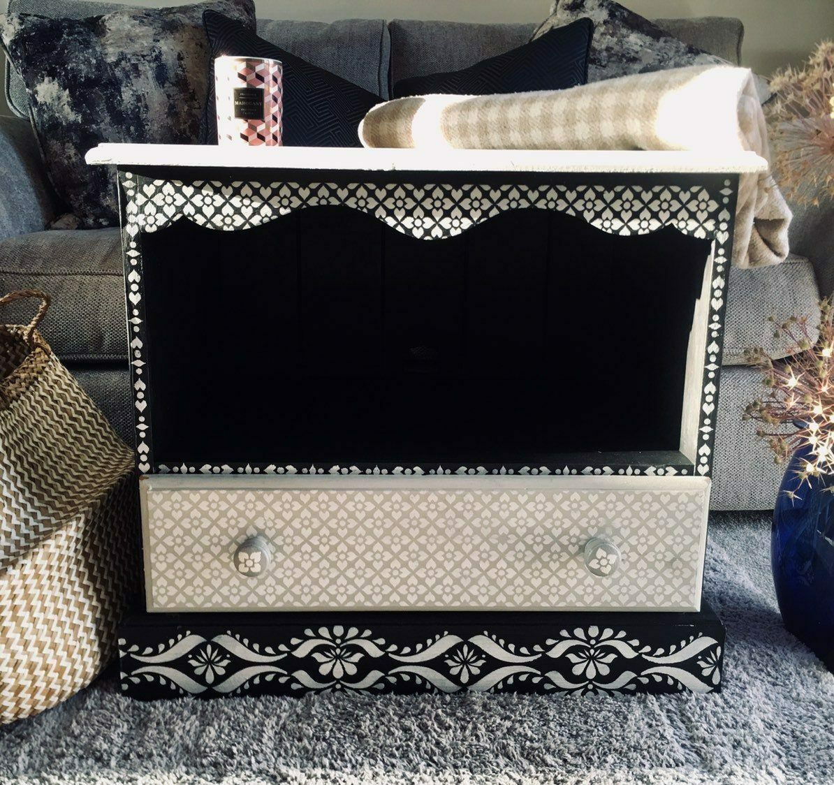 Wooden Hand Painted Tv Unit Indian Bone Inlay Black White