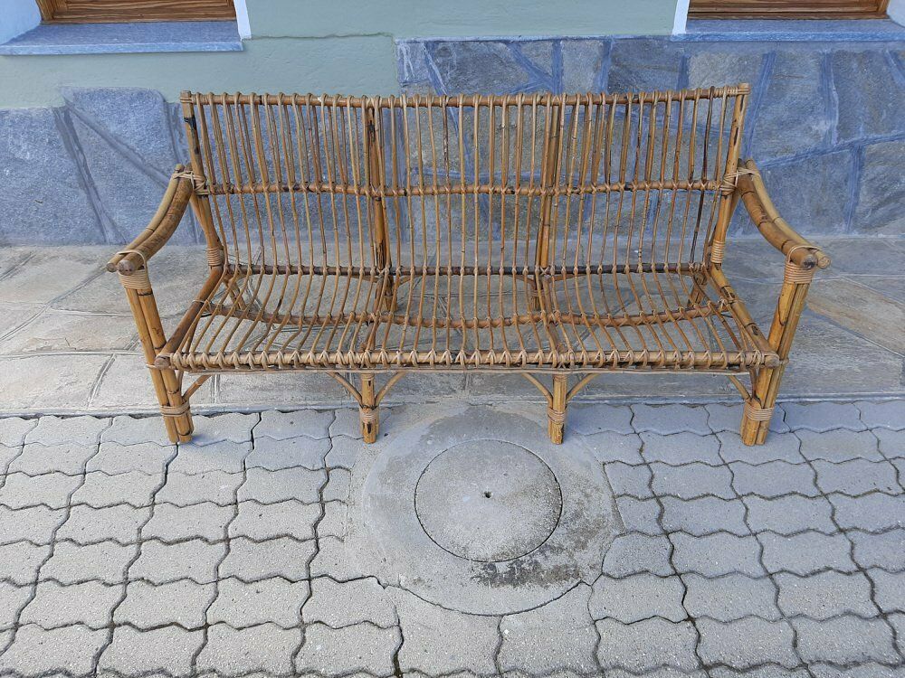 photo vinterior Three Seater Wicker Sofa With Original Cushions 1950s