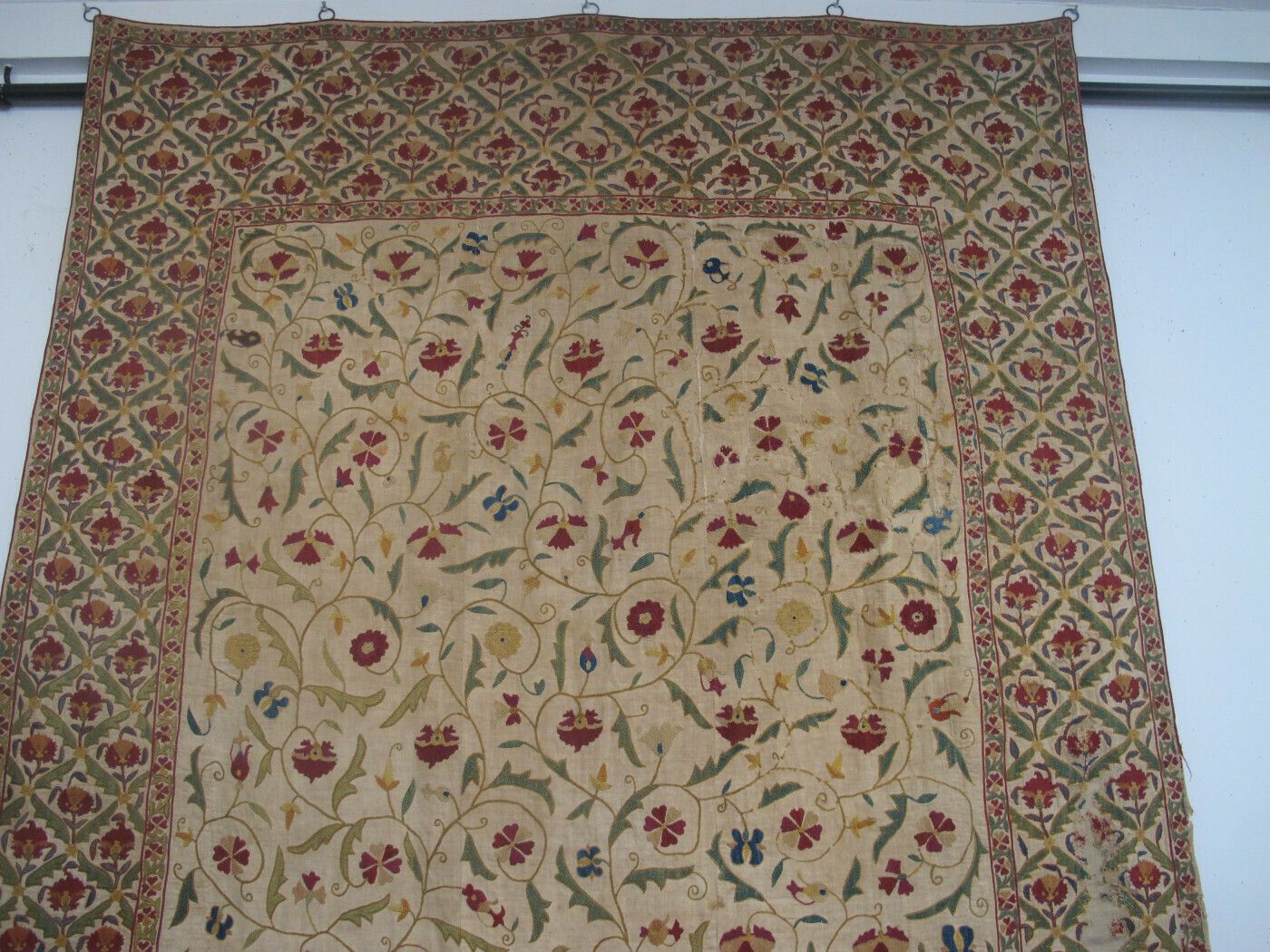 photo furniture Lovely Silk Embroidered Suzani, 2.70m X 1.54m