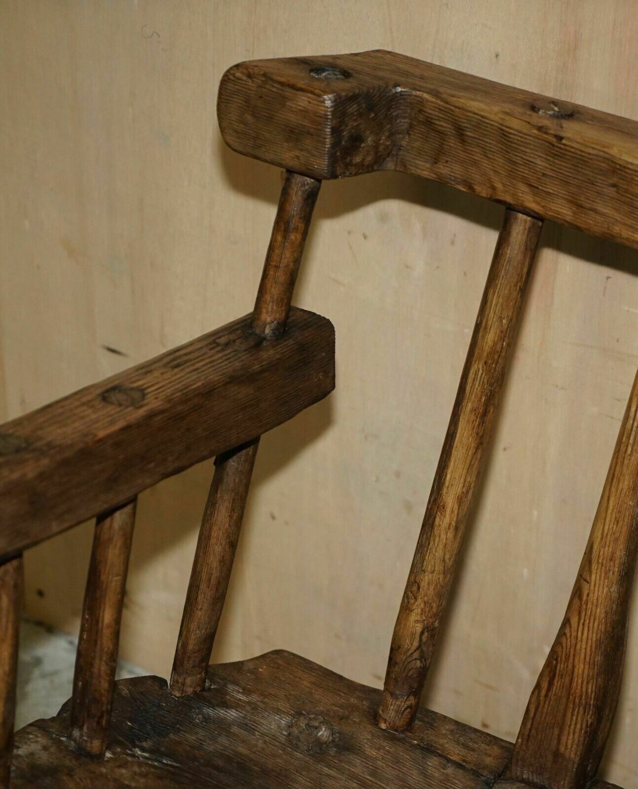 photo vintage Rare & Primitive Circa 1820 Irish Famine Rocking Armchair Original Timber