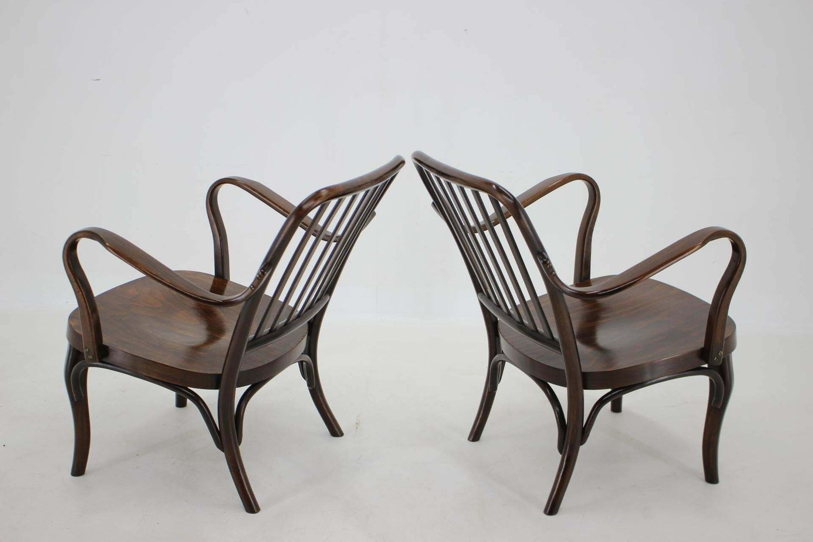 1751.0 1950s Pair Of Josef Frank Bentwood Armchairs No. 752 By Thon photo