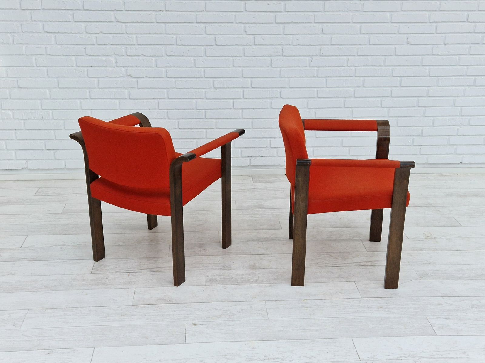 Ca. Jaren 1980, Deens Design Van Magnus Olesen, Paar Fauteuils.