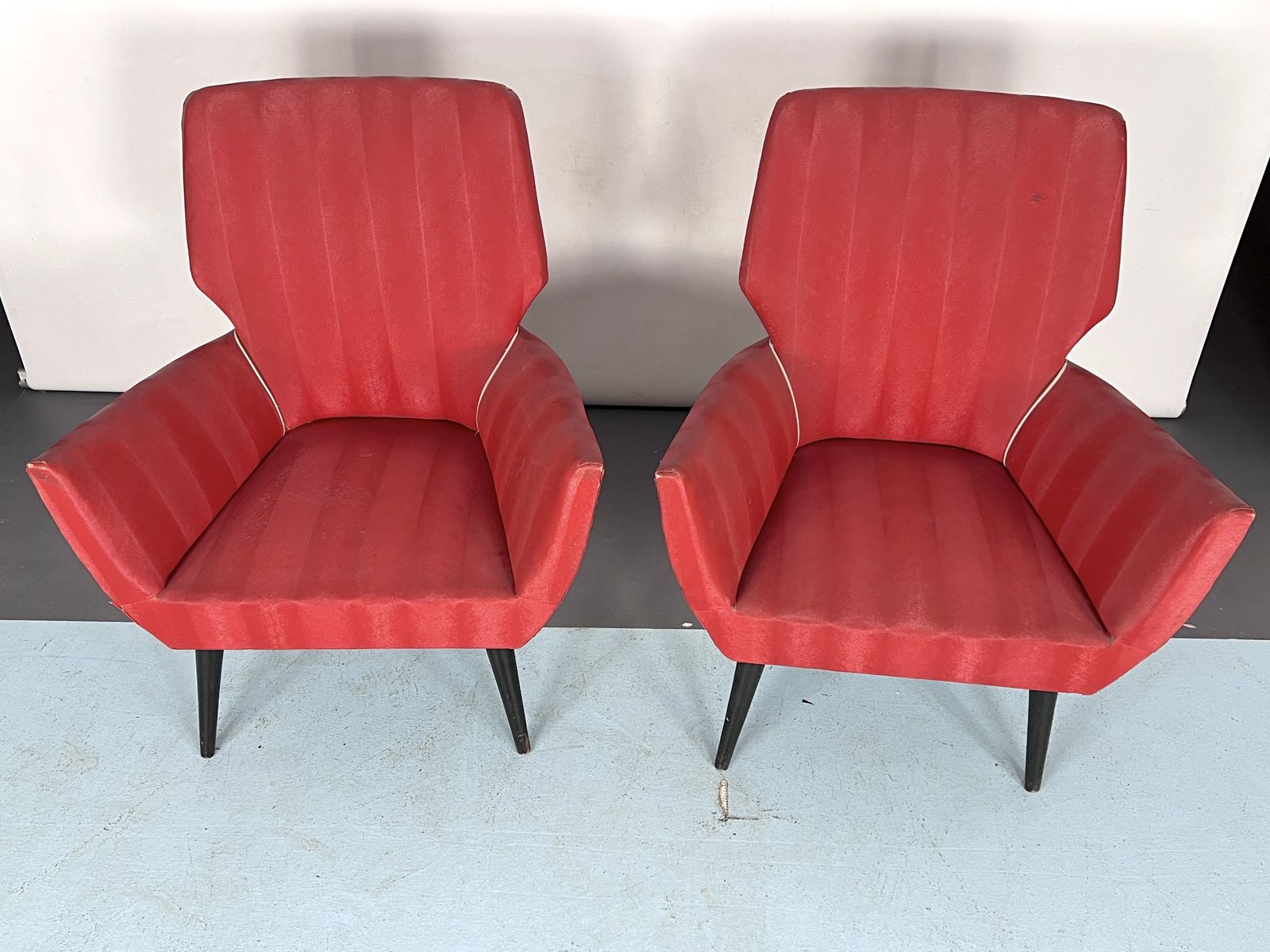 Mid Century Modern Pair Of Red Armchairs. Italy 1950s photo vintage