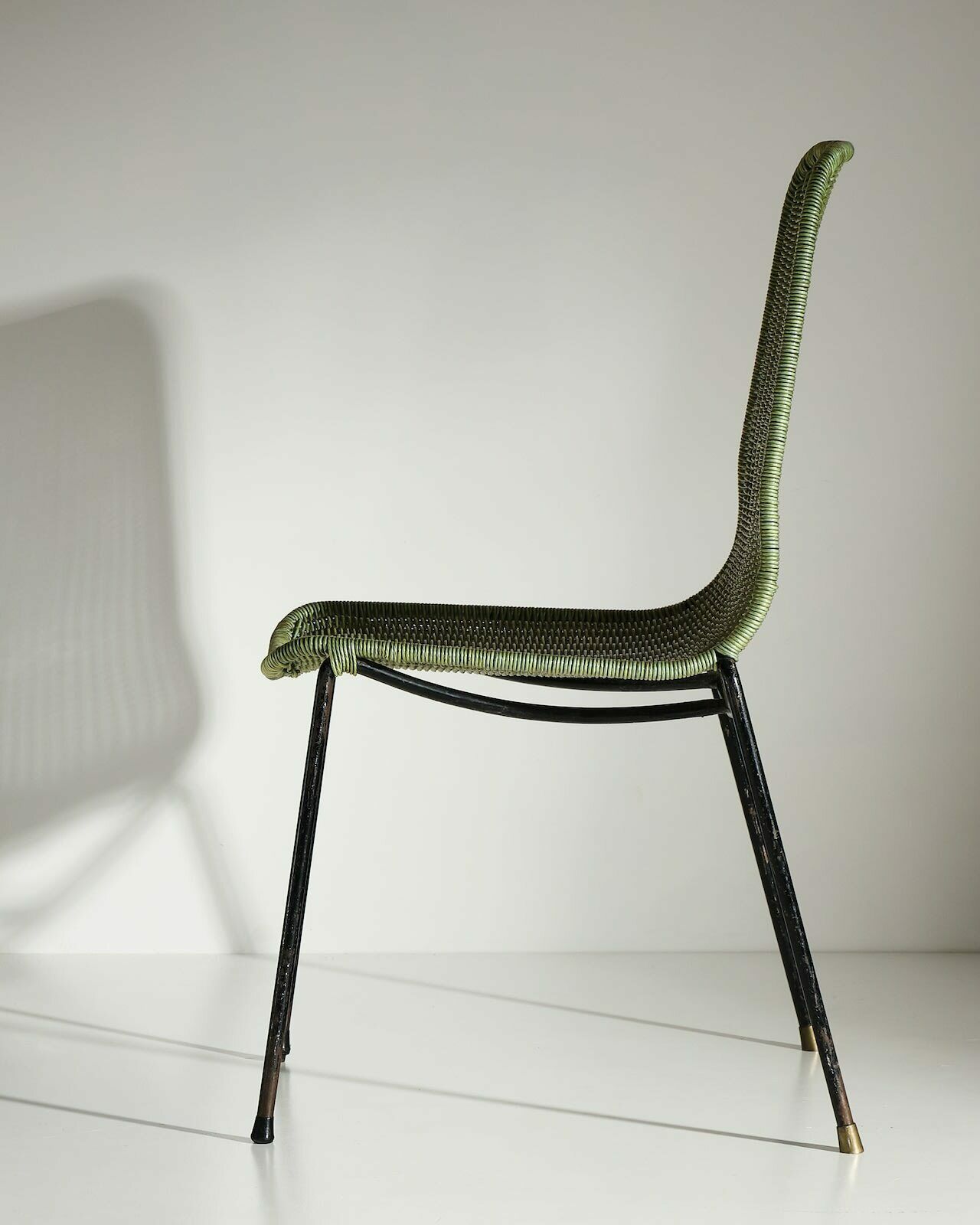 Mario Rinaldi Pair Of ‘Lumi’ Chairs photo Furniture