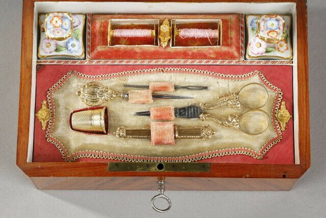 Sewing Box In Rosewood Veneer, Gold And Silver, Restoration Period photo buy