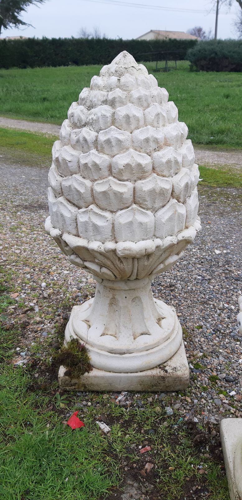 Pair Of Pine Cones In Reconstituted Stone photo 804.76