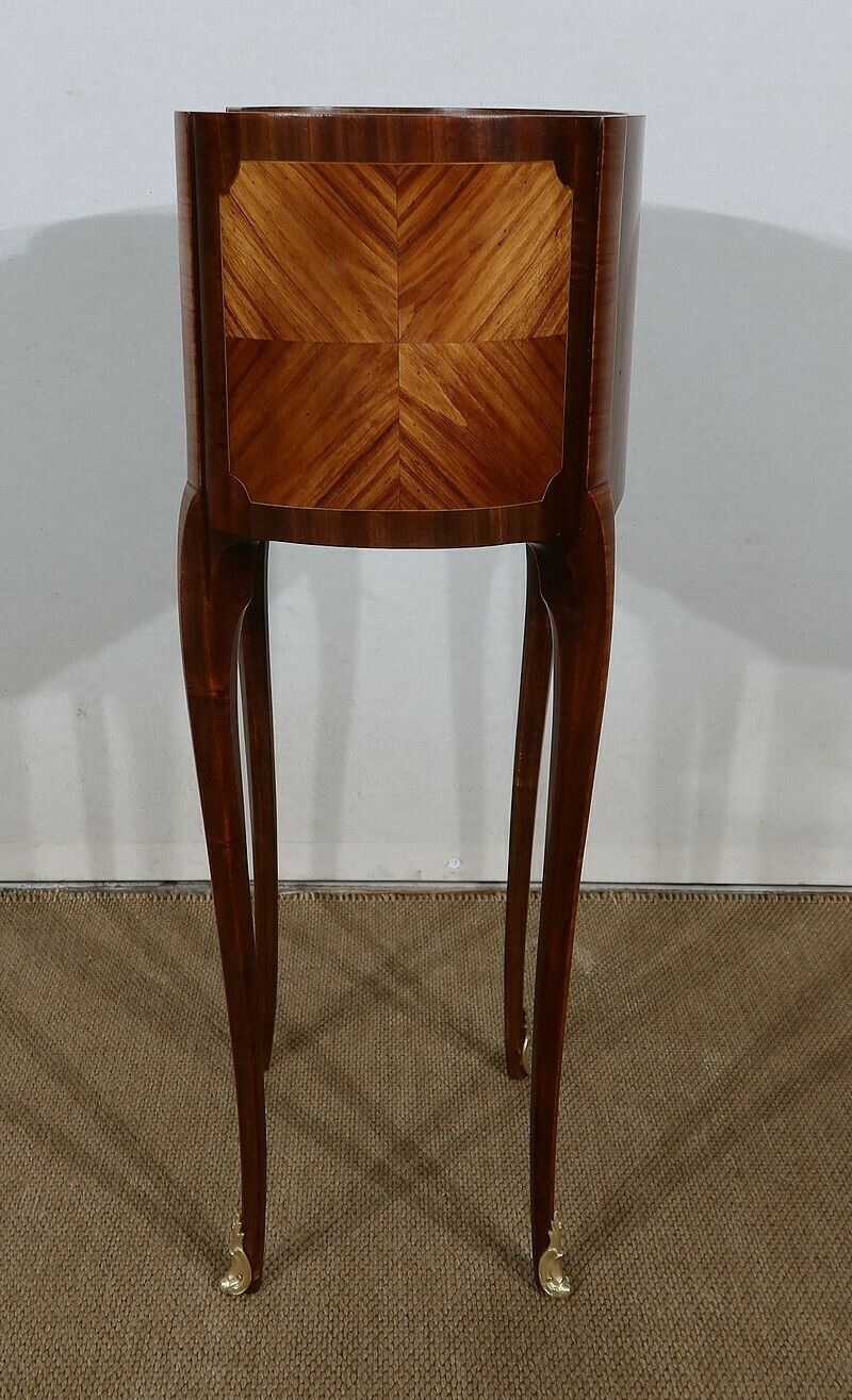 photo vinterior Elegant Small Kidney Table, Early 20th Century