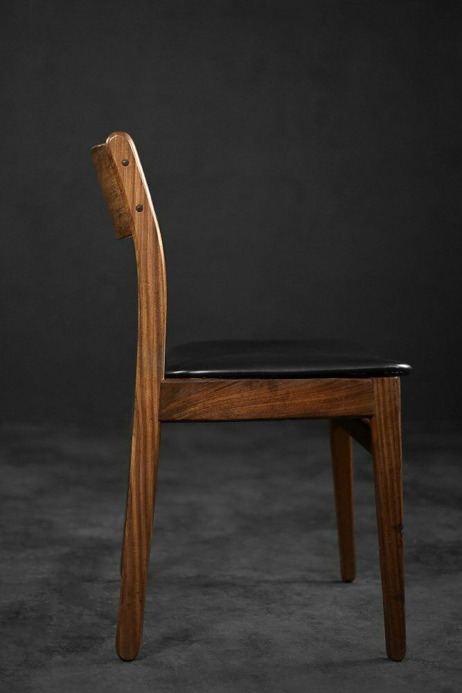 photo furniture Mid Century Modern Scandinavische Eetkamerstoelen In Teak En Vinyl, Jaren 1960, Set Van 4