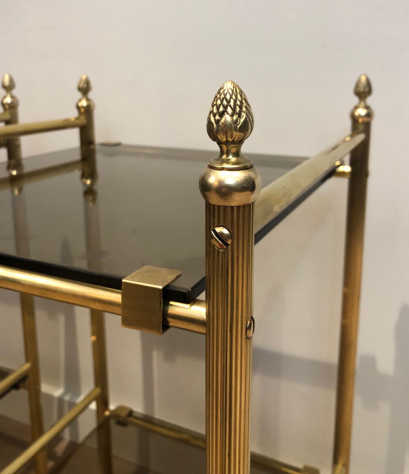 Pair Of Side Tables In Brass And Trays Of Smoked Glasses In The Style Of Maison Baguès photo 1950.0