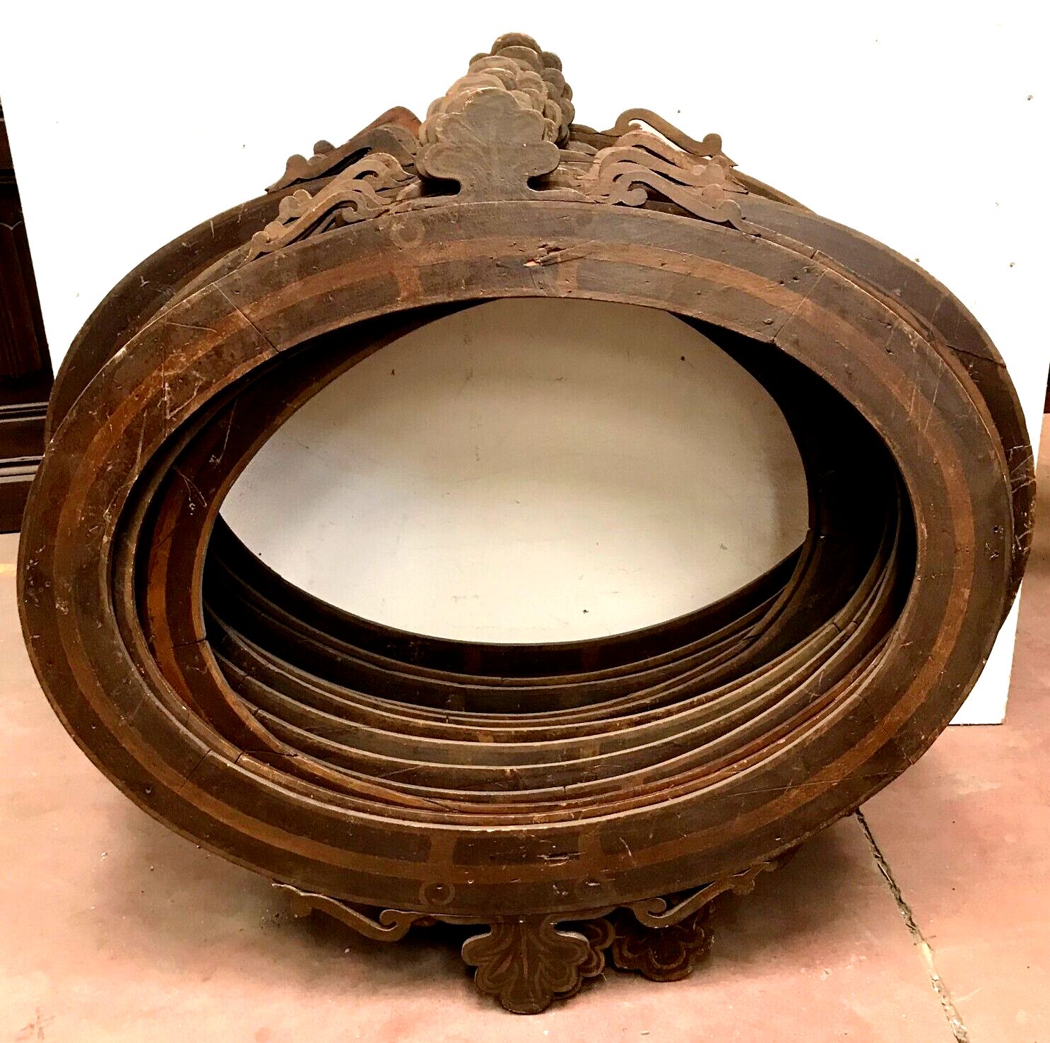 Suite Of Twelve Oval Frames In 20th Century Patinated Fir photo buy