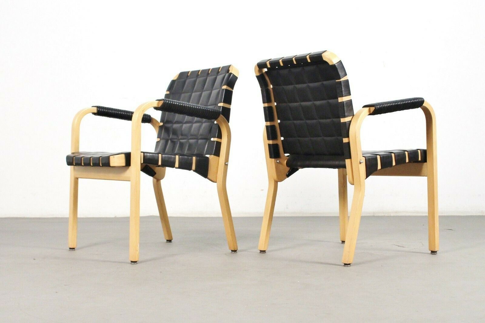 4 Alvar Aalto Dining /Armchair Model 45 photo Furniture