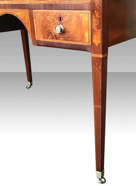 photo vinterior George III Hepplewhite Period Inlaid Mahogany Tambour Estate Writing Desk