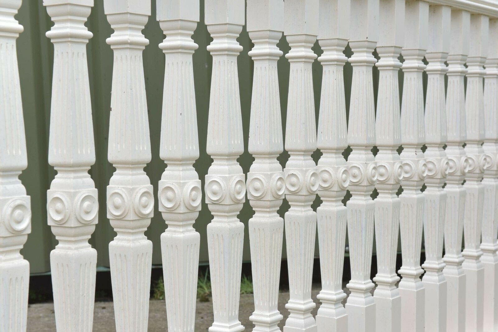 photo furniture 12' Antique Decorative Balustrade