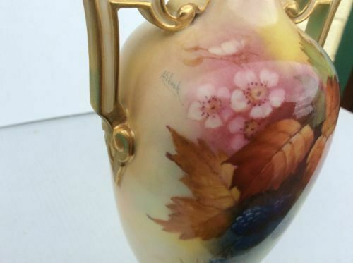 Antique Royal Worcester Blackberry Vase By Shuck photo 1250.0