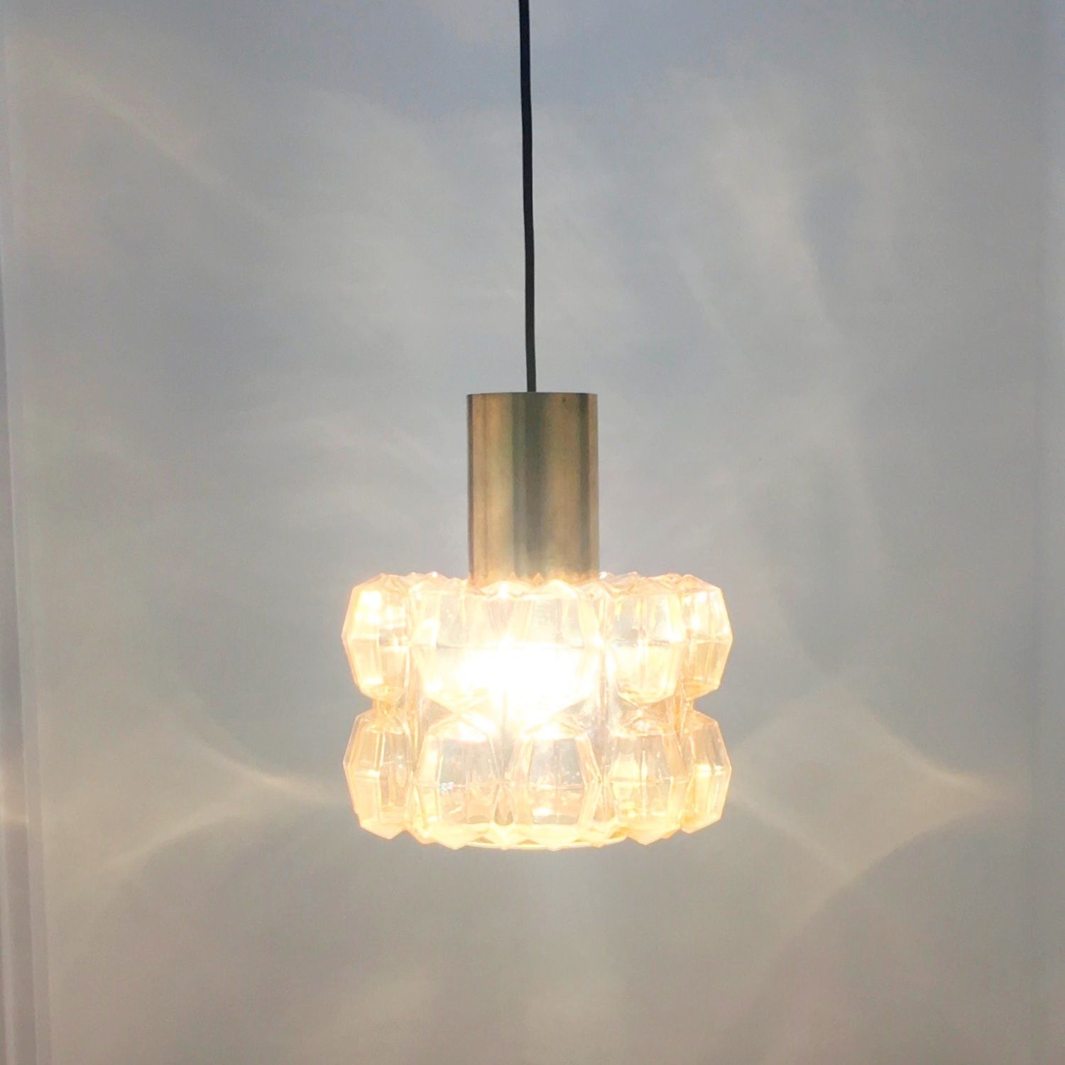Grote Mid Century Amber Bubbelglas & Messing Plafondlamp Van Helena Tynell Voor Limburg, Duitsland, Jaren 1960 photo Verlichting