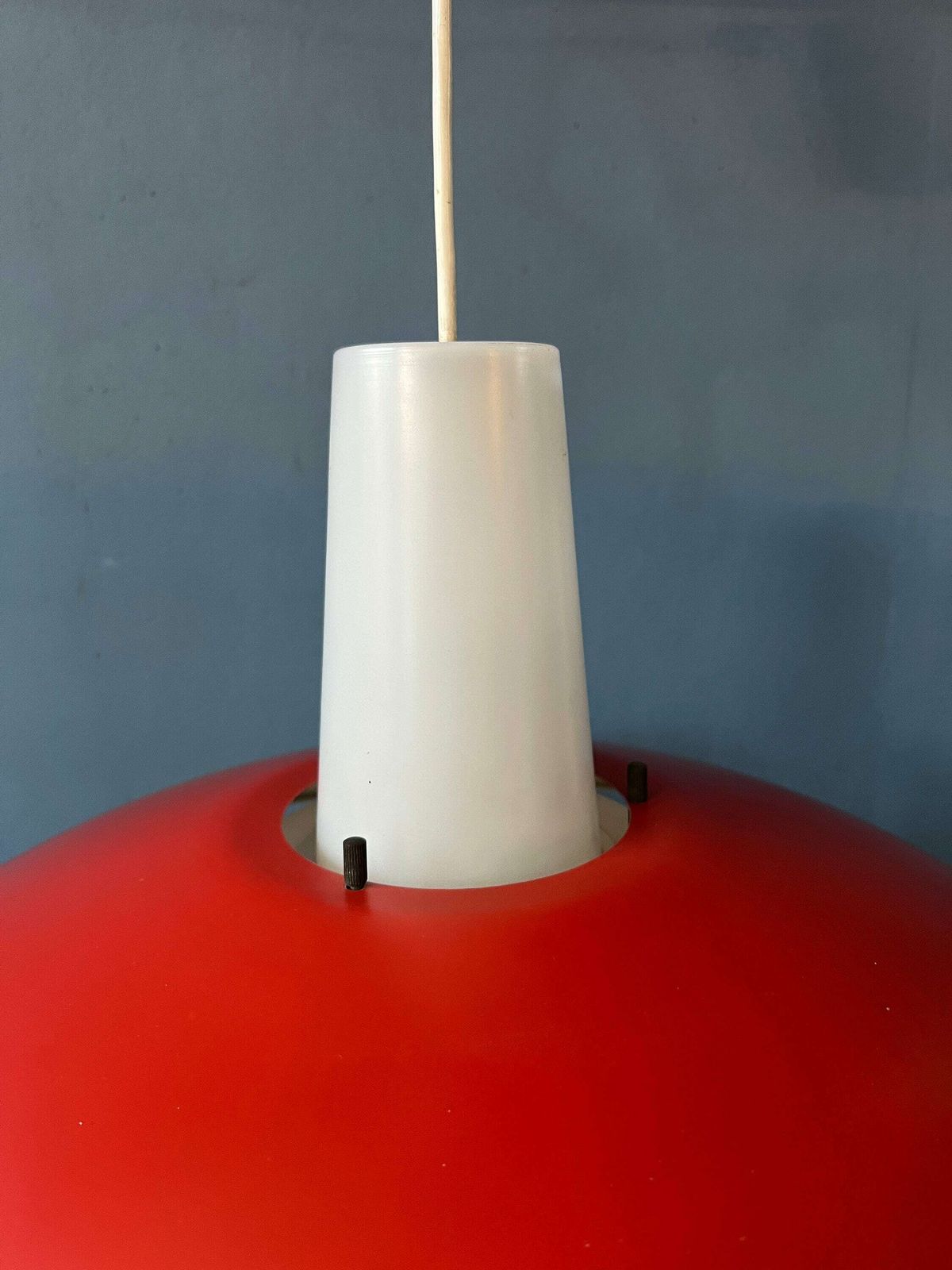 photo furniture Deense Stijl Hanglamp Van Louis Kalff Voor Philips