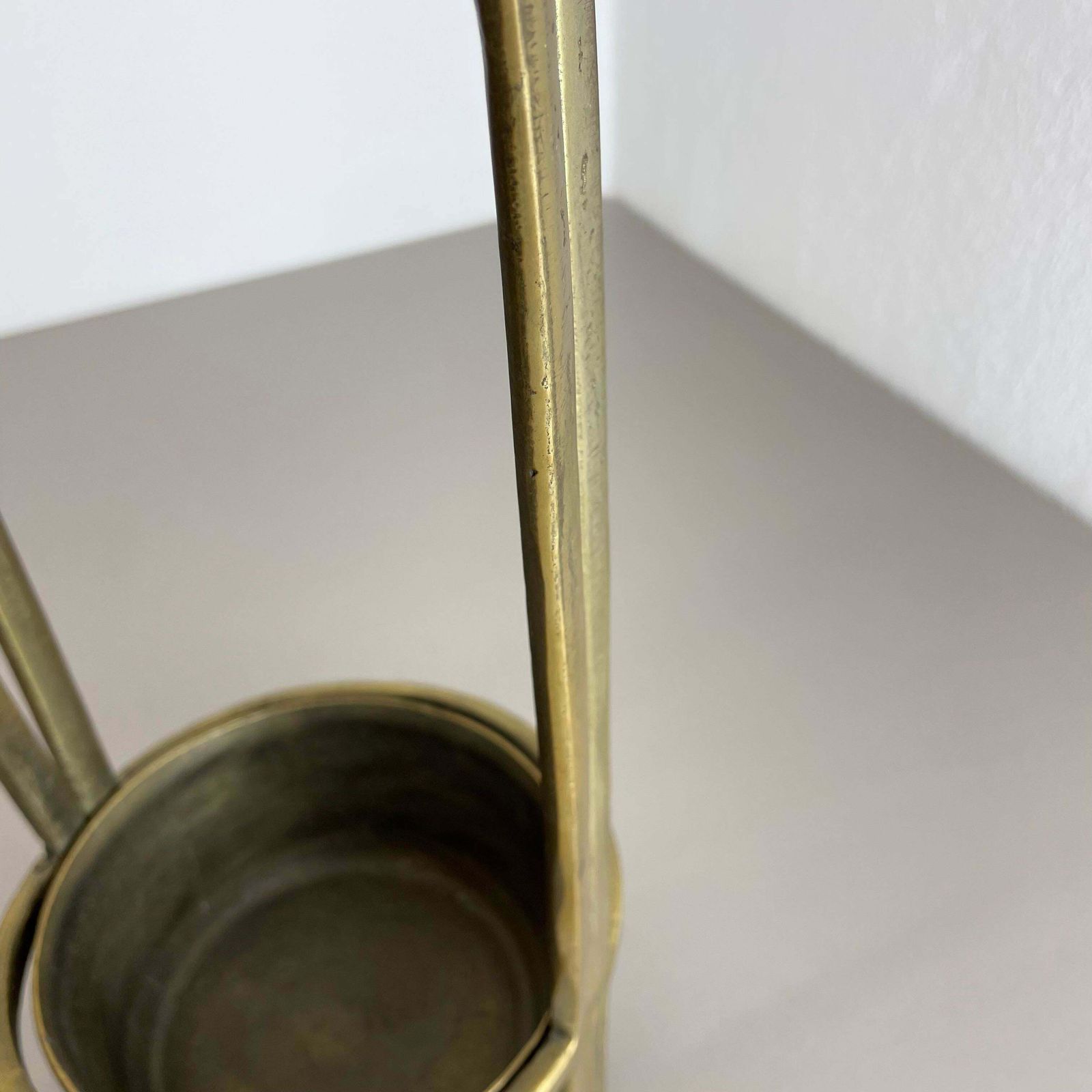 Orig. 4,4kg Hollywood Regency Solid Brutalist Brass Umbrella Stand, Italy, 1970 photo vintage