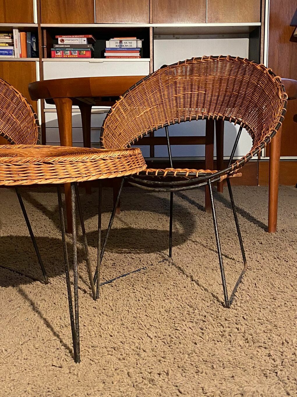 Set Of 2 Raoul Guy Wicker Armchairs And Coffee Table 1950 photo Furniture
