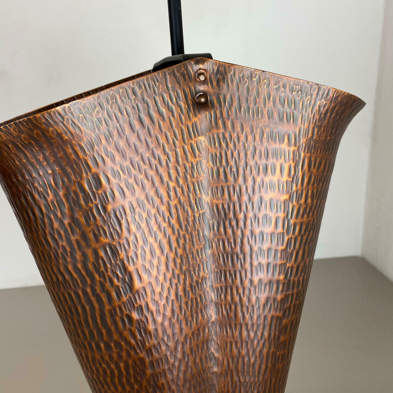 862.0 Original Metal Copper Brutalist Hollywood Regency Umbrella Stand Germany, 1970s photo