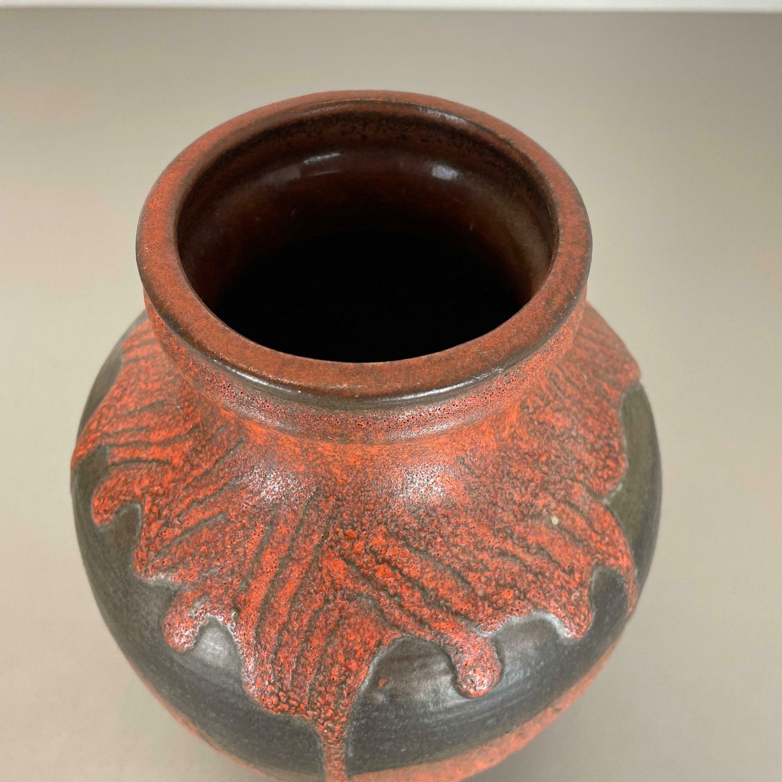 Fat Lava Ceramic Pottery Vase Heinz Siery Carstens Tönnieshof, Germany, 1970s photo vintage