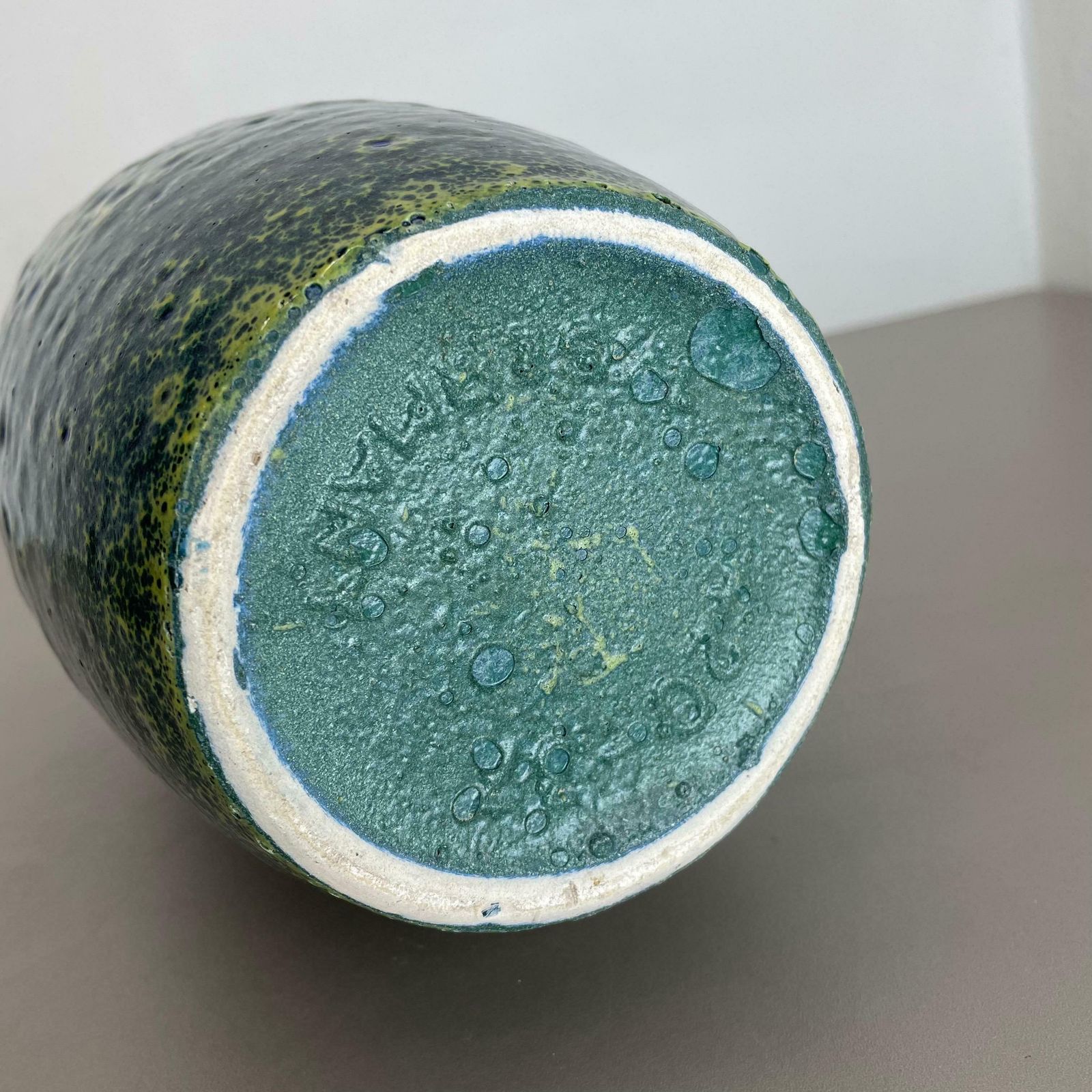 photo vinterior Rare Super Colour Crusty Fat Lava Multi Colour Vase Scheurich, Germany Wgp, 1970s