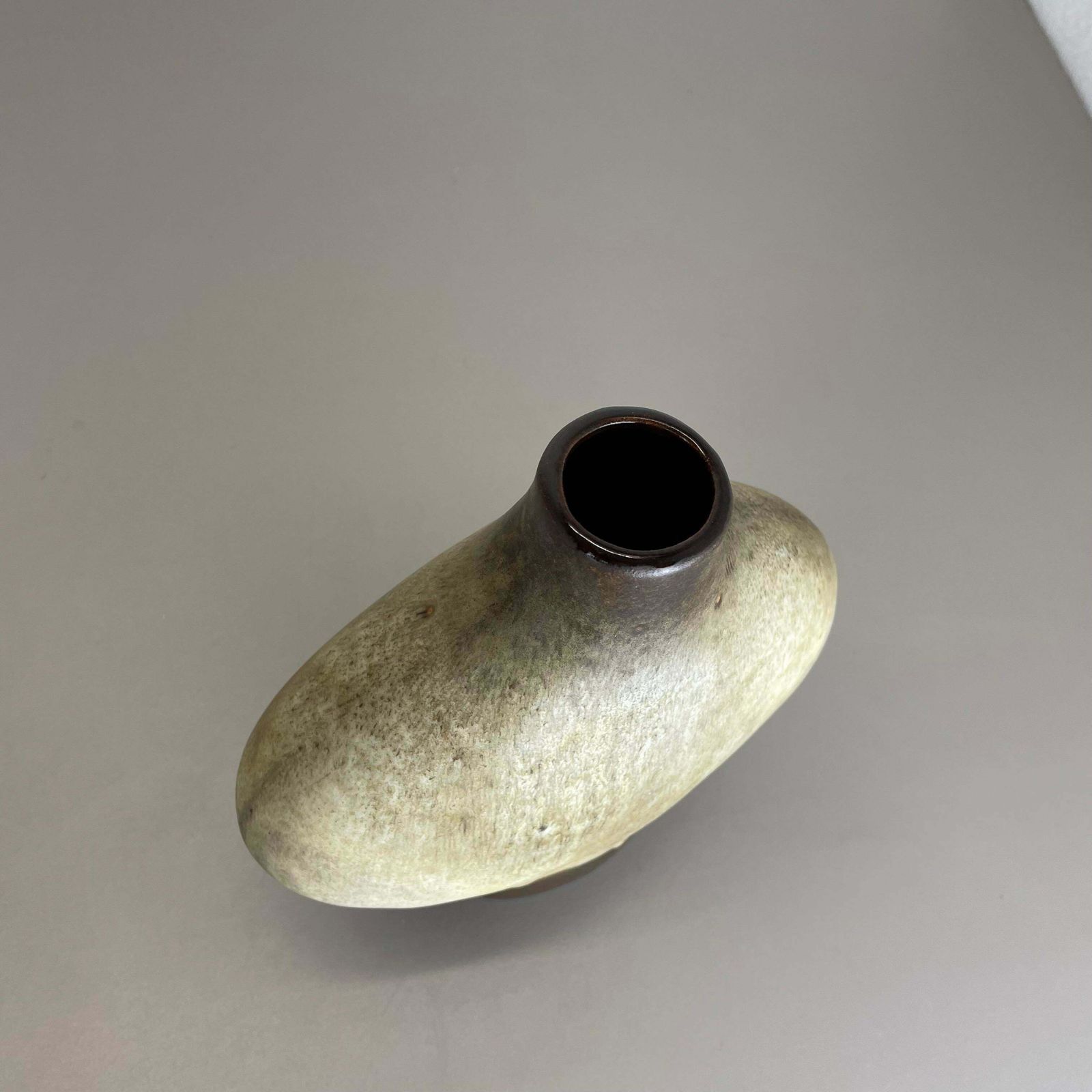 photo vinterior Fat Lava Ceramic Pottery Vase Gerda Heukeroth Carstens Tönnieshof Germany, 1970s