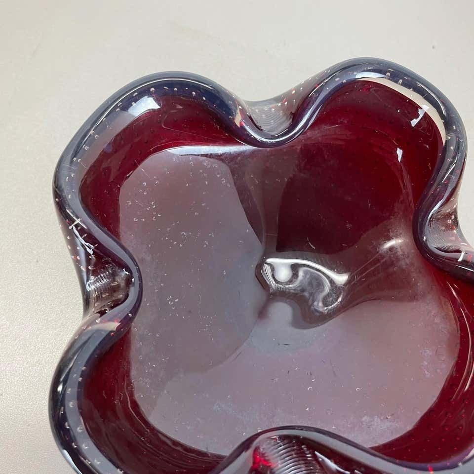 Set Of 2 Murano Glass Bowl Shells Ashtray Element By Venini, Italy, 1970s photo vinterior