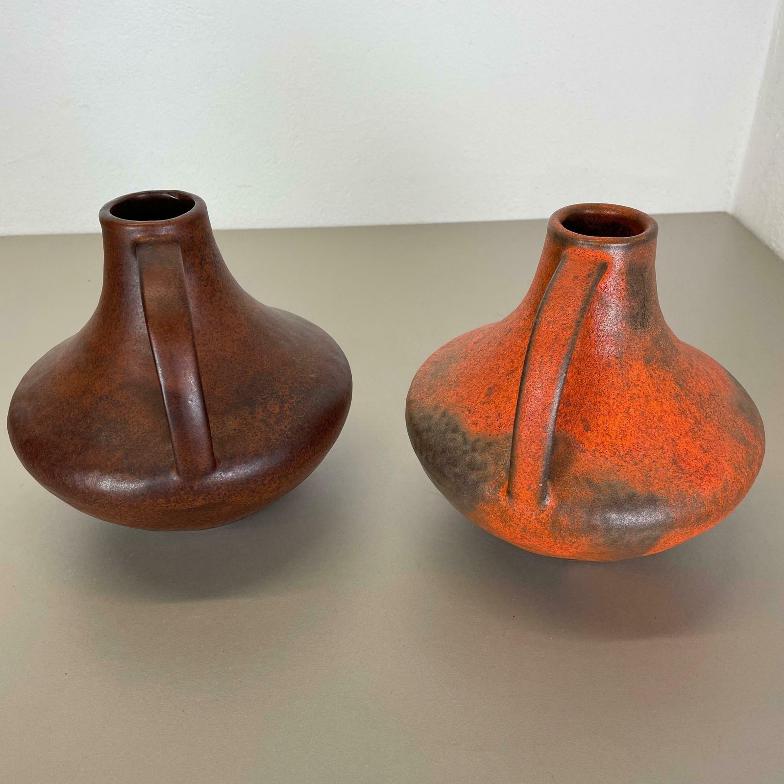 photo buy Set Of 2 Fat Lava Pottery Vases Heinz Siery Carstens Tönnieshof, Germany, 1970s
