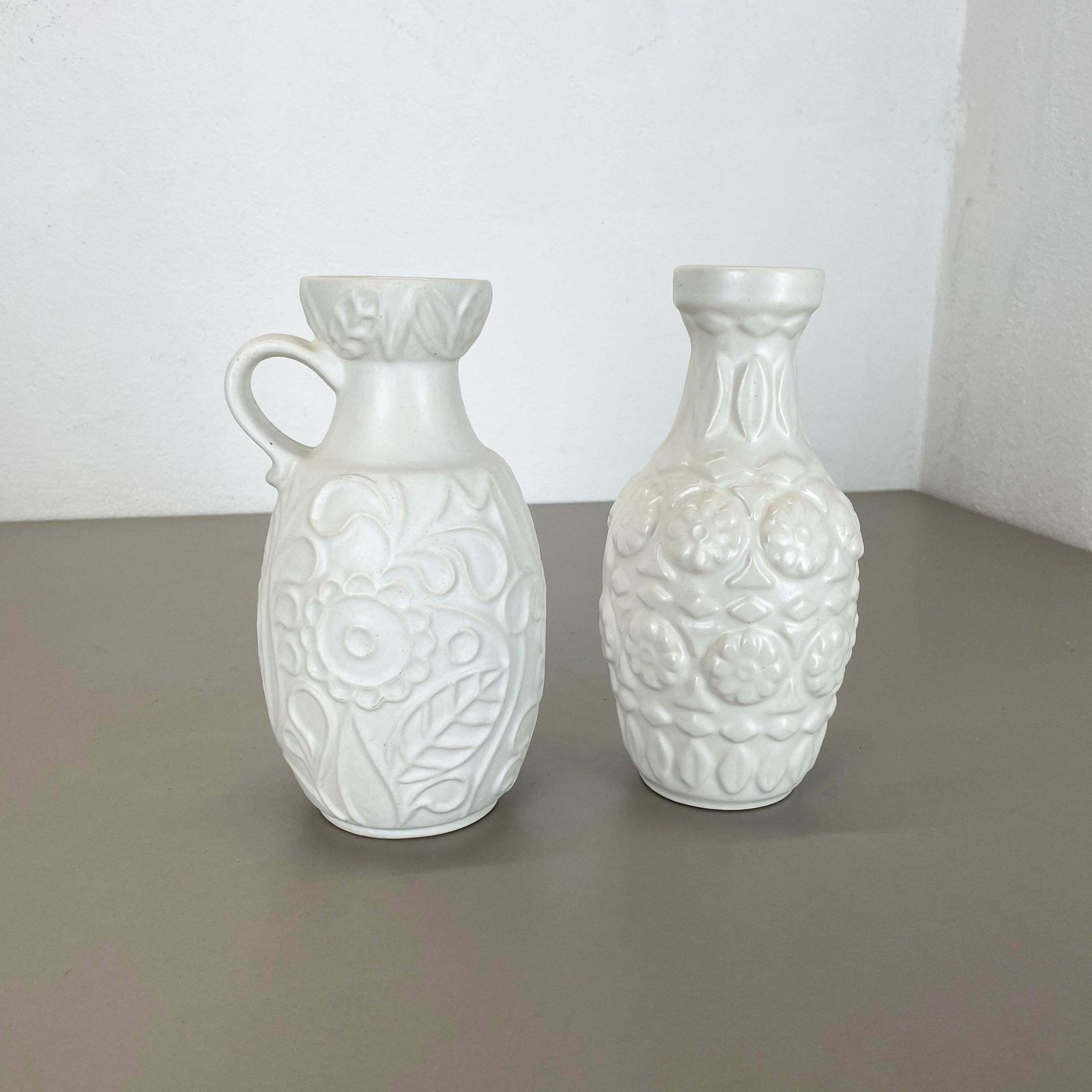 Set Of 2 White Floral Fat Lava Op Art Pottery Vase Made Bay Ceramics, Germany photo Home Decor