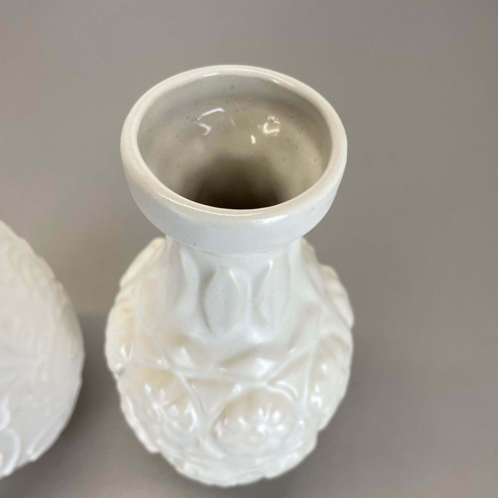 photo buy Set Of 2 White Floral Fat Lava Op Art Pottery Vase Made Bay Ceramics, Germany