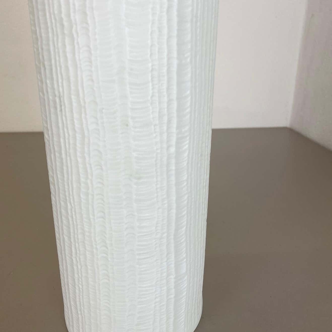 442.0 Large 32cm Op Art Vase Vase Heinrich Fuchs For Hutschenreuther, Germany, 1970s photo