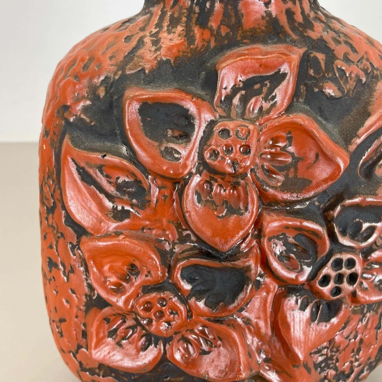 406.0 Fat Lava Ceramic Pottery Vase Heinz Siery Carstens Tönnieshof, Germany, 1970s photo