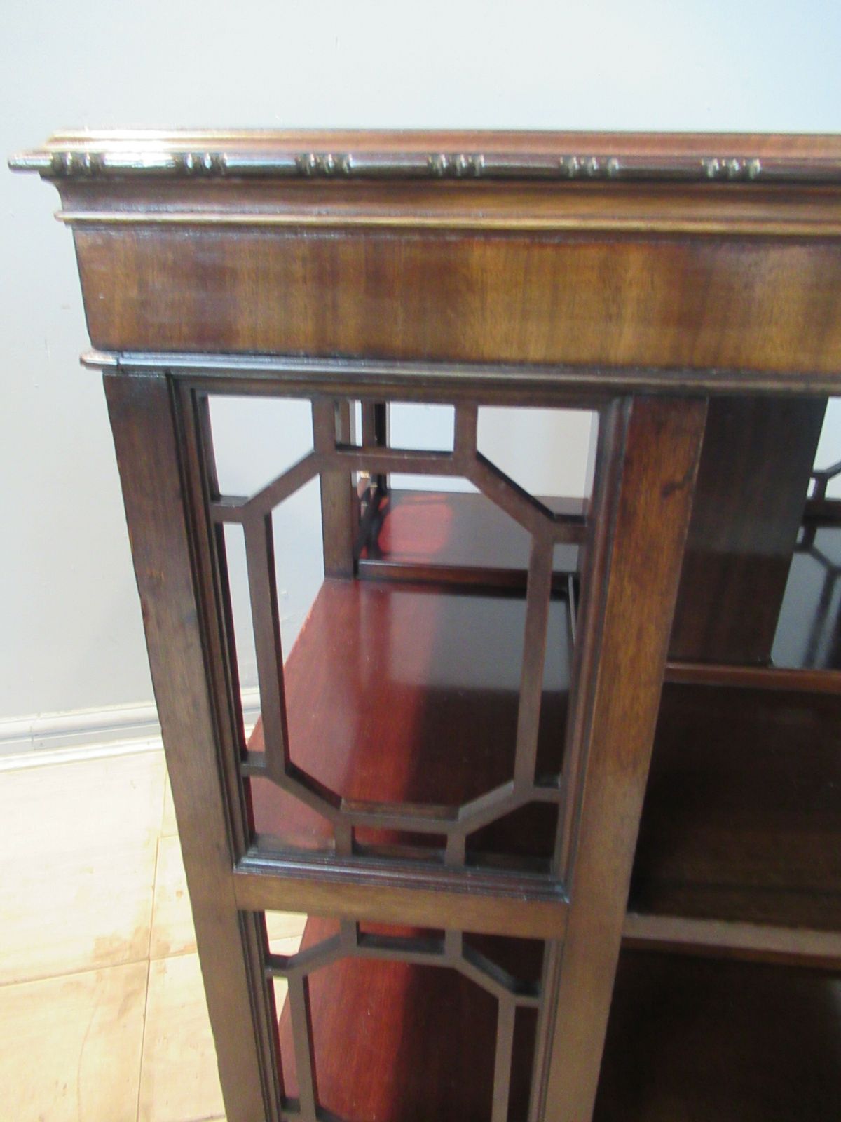 Chippendale  Style Mahogany Revolving Bookcase photo vinterior