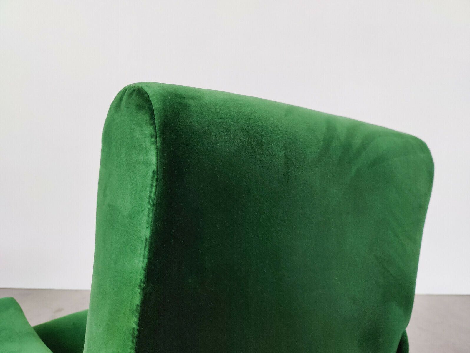 Pair Of Mid Century "Lady" Armchairs By Marco Zanuso For Arflex photo vinterior