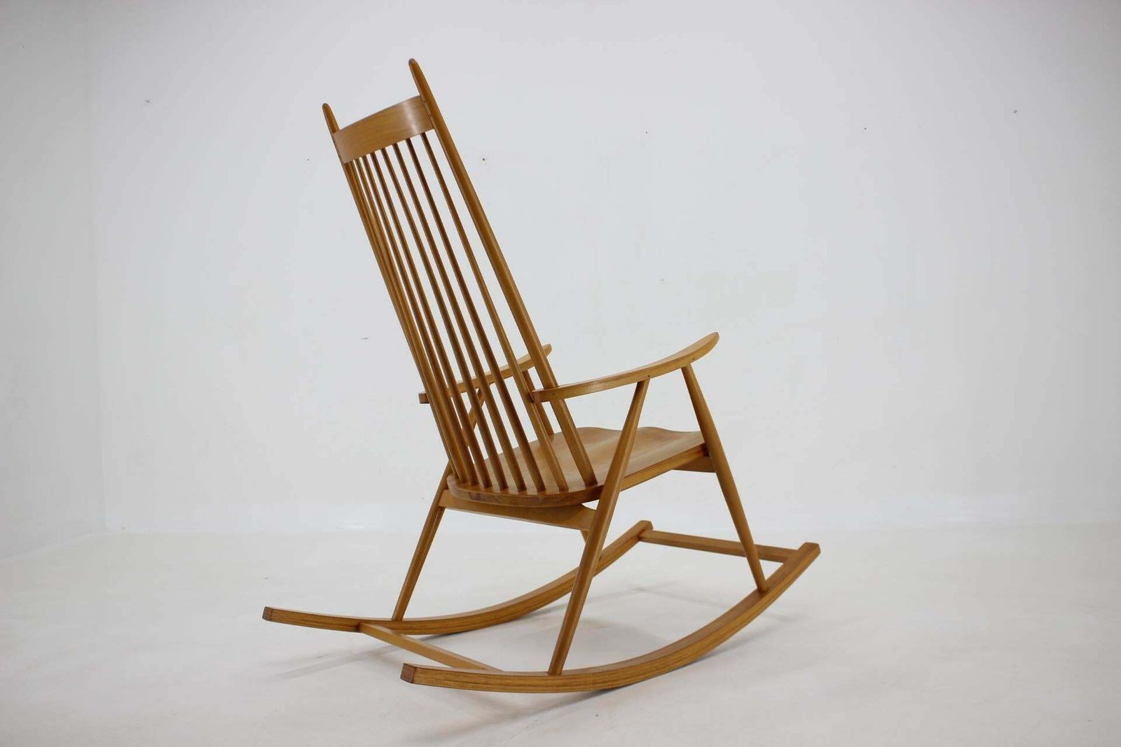photo furniture 1960s Varjosen Puunjalostus Beech Rocking Chair For Uusikylä,Finland