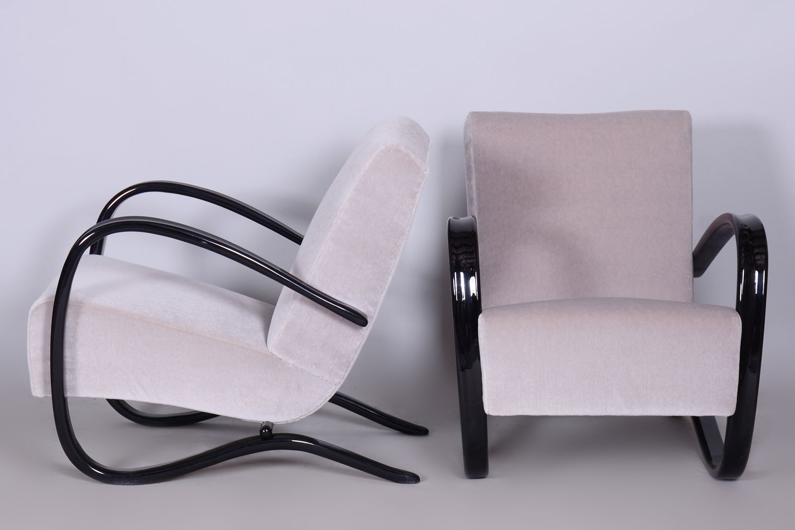 Pair Of Grey H 269 Armchairs Designed By Jindrich Halabala For Up Zavody, 1930s photo for sale