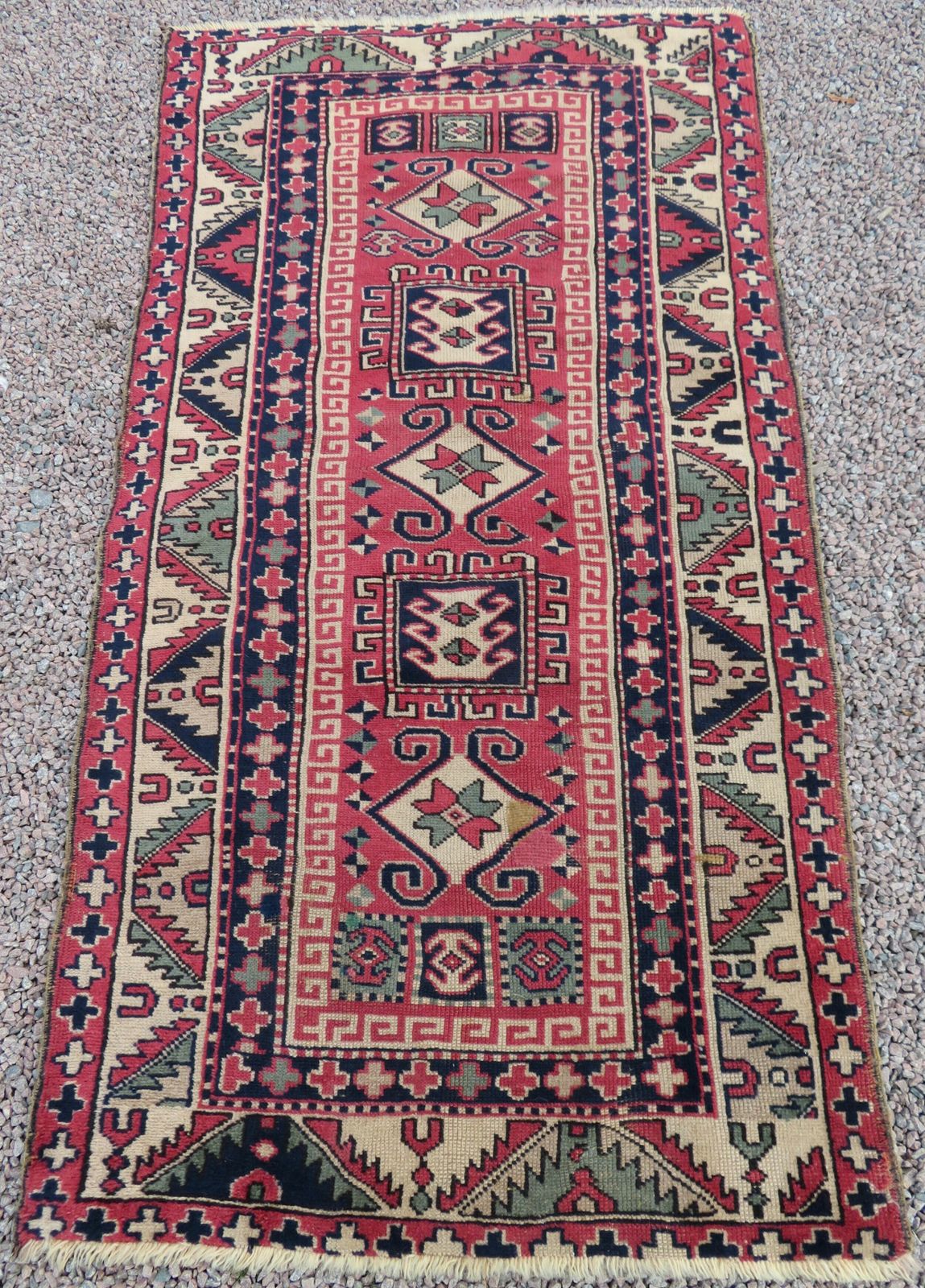 Charming Antique Turkish Bergama Rug. West Anatolia. Circa 1910. 180cm X 98cm. photo buy