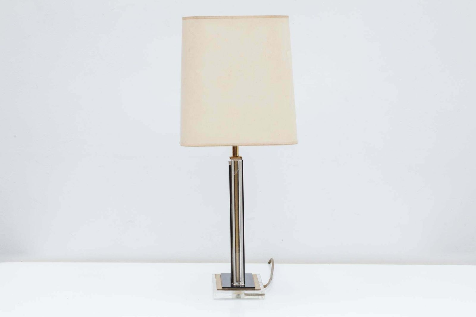 Set Of 1970s Black And Clear Lucite And Brass Table Lamps, France photo Lighting
